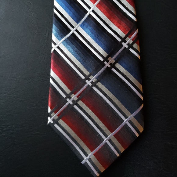 Stafford Other - 100% silk hand-made Stafford tie
